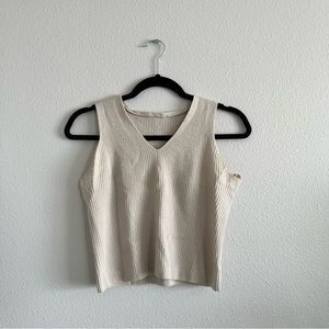 🪩 ST JOHN | Vintage Sleeveless Knit Top 🪩